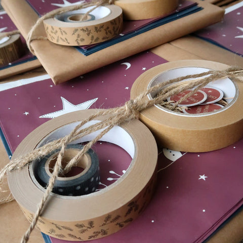 Eco friendly Christmas gift wrap sets with recyclable brown paper and paper tape