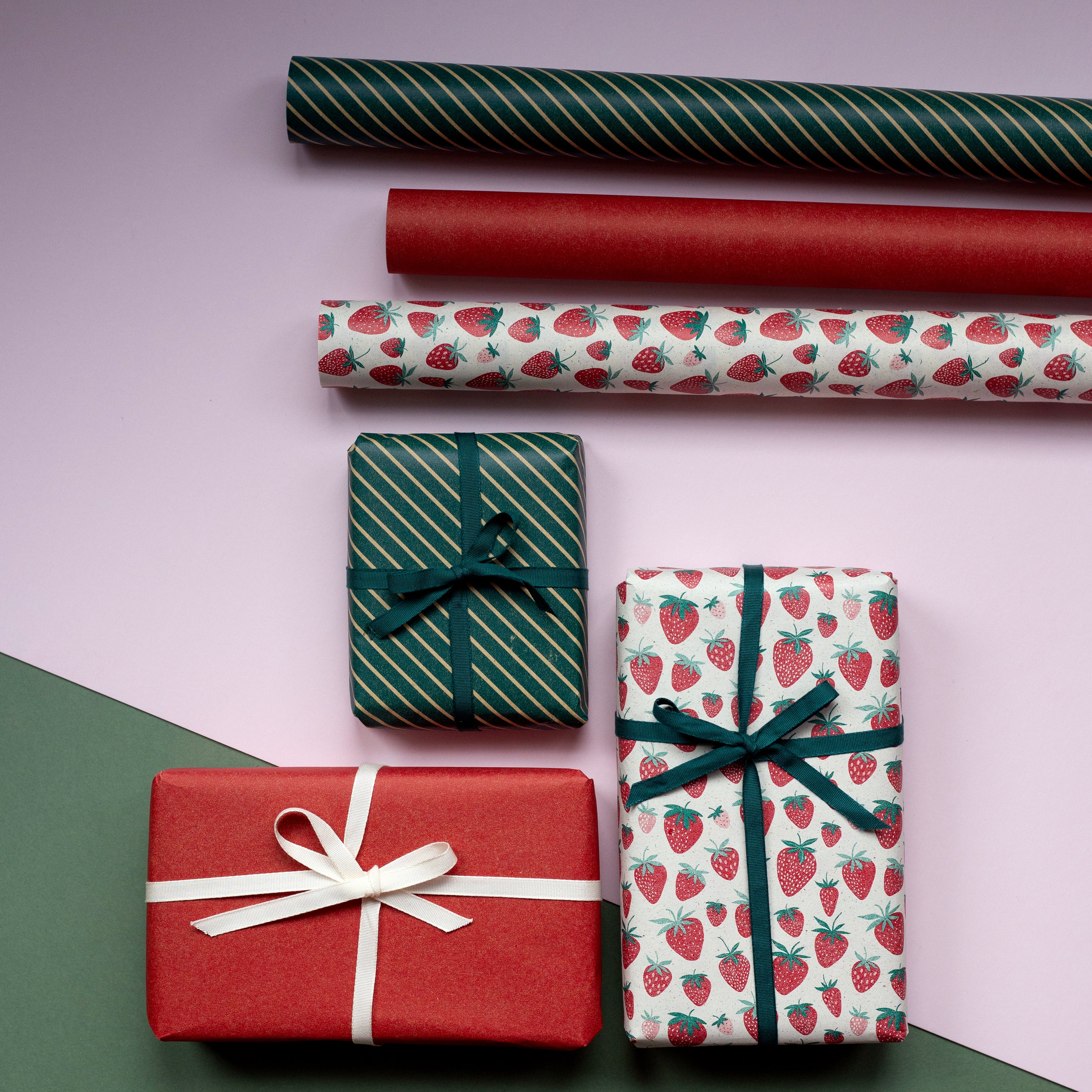 5m roll of Strawberries Wrapping Paper (500mm wide) – Cascayde