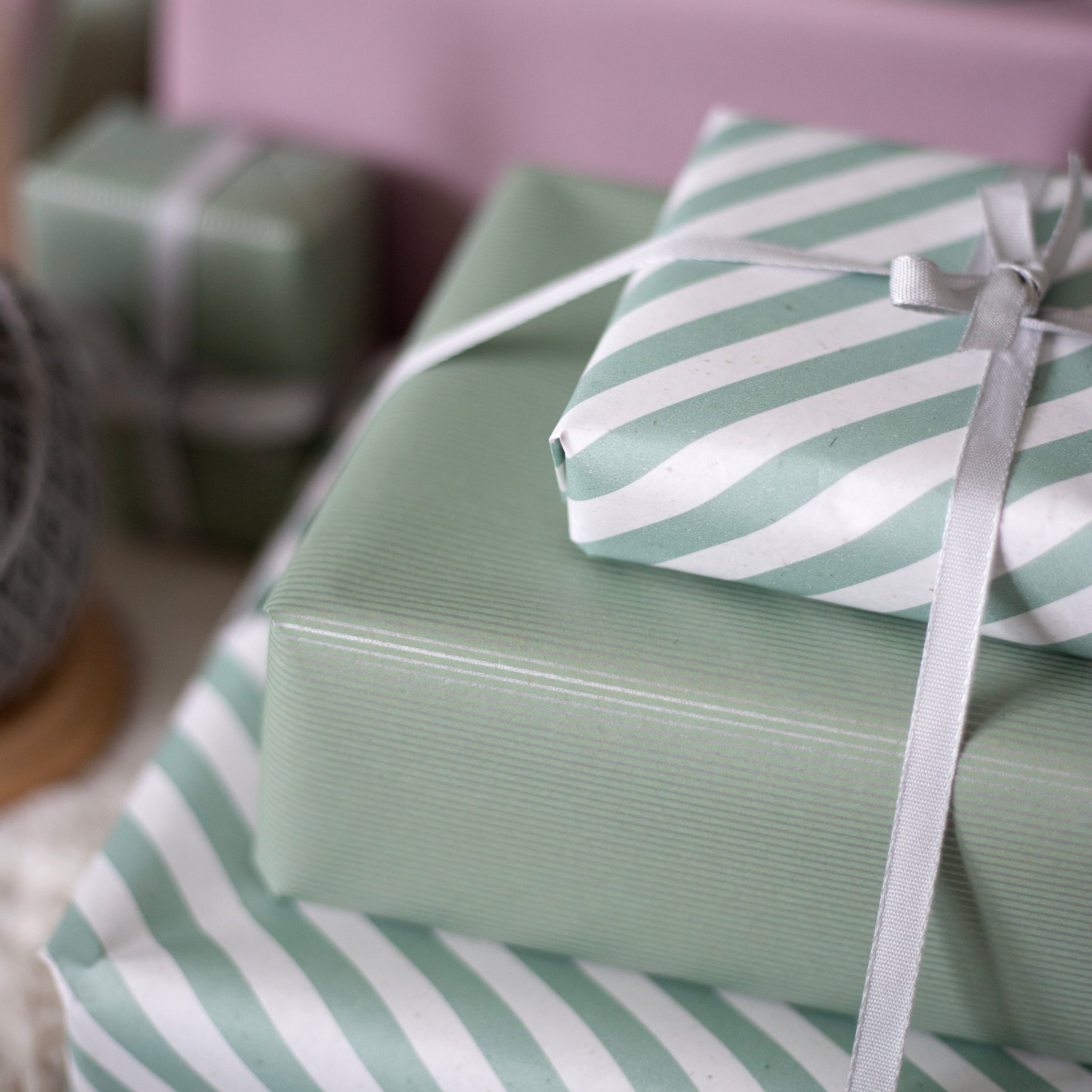 5m roll of Green with Fine Silver Lines Wrapping Paper (500mm wide ...